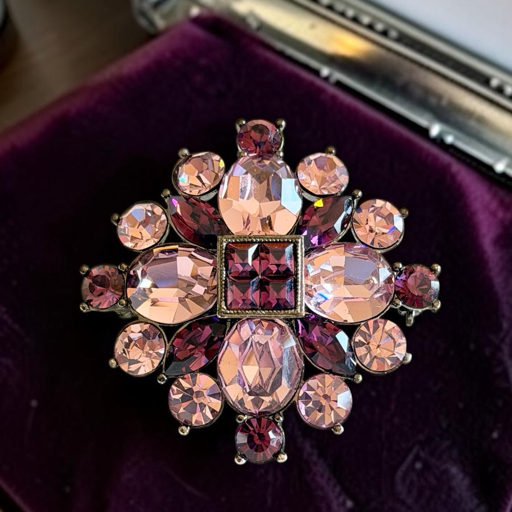 Rare Vintage Givenchy Pink Purple Crystal Luxury Brooch 1.75” Signed EUC - Picture 8 of 16